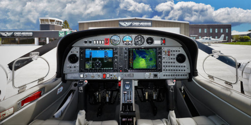 renowned commercial pilot training program